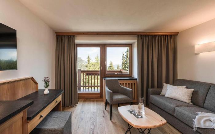 Hotel Steger-Dellai Seiser Alm Rum bild