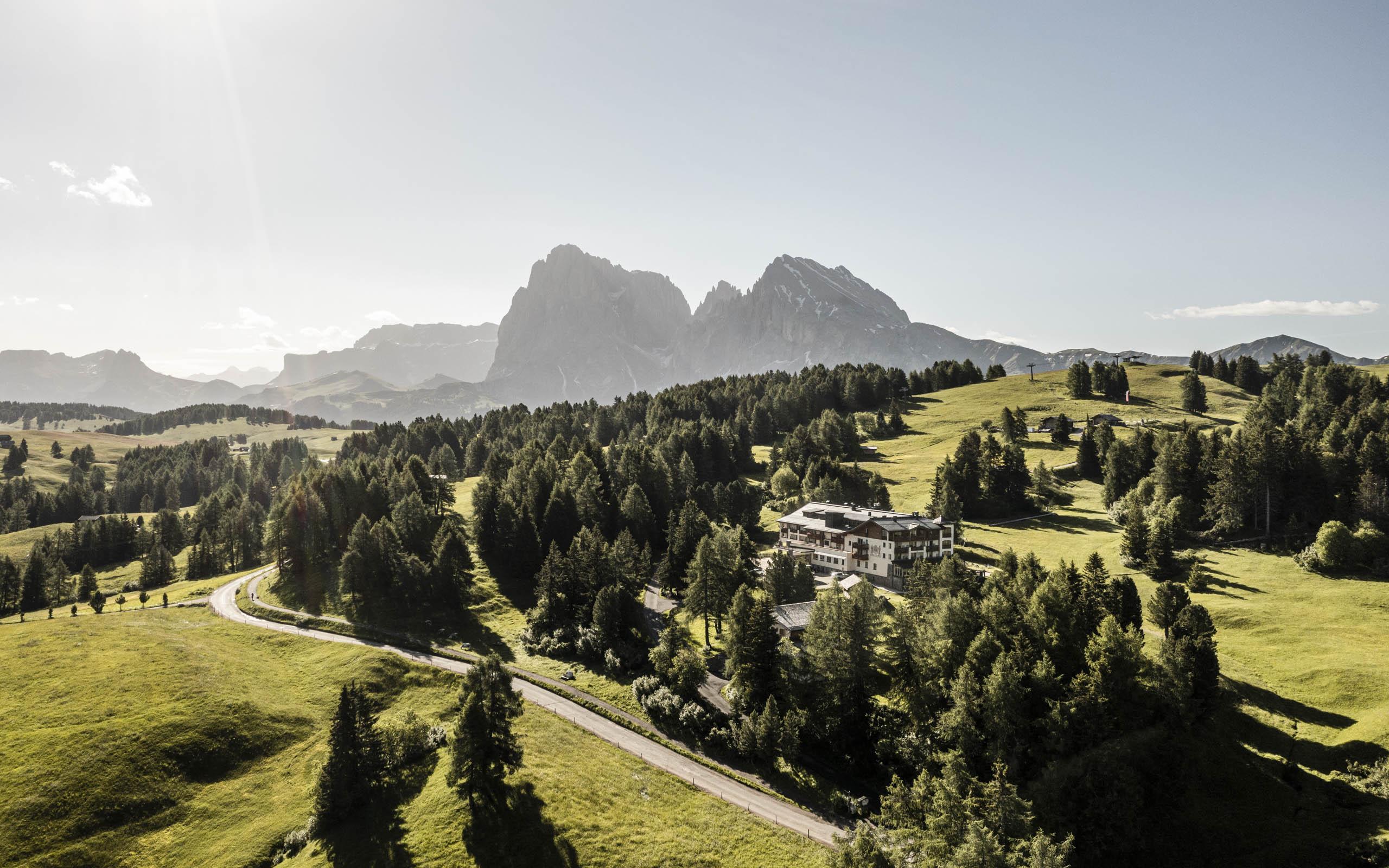 Hotel Steger-Dellai Seiser Alm Exteriör bild